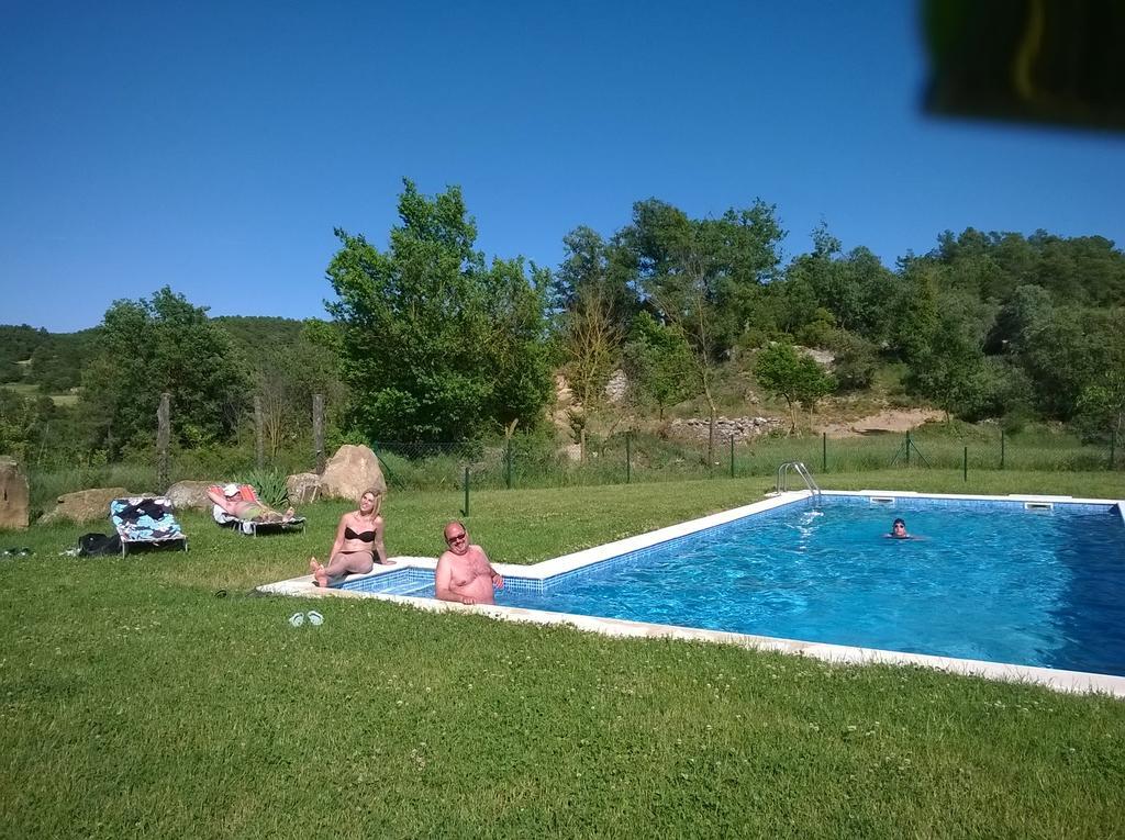 Masia Rovira Pinell de Solsones Luaran gambar